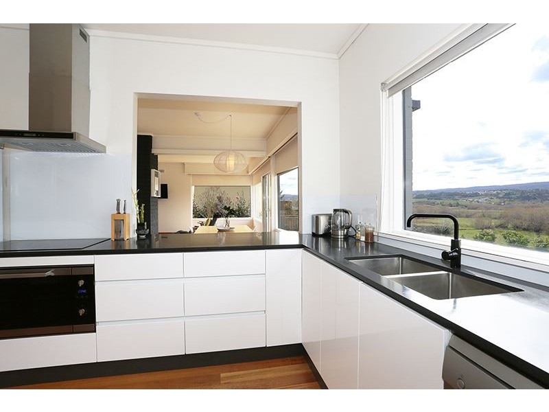 9 Thyne Avenue, Newstead TAS 7250