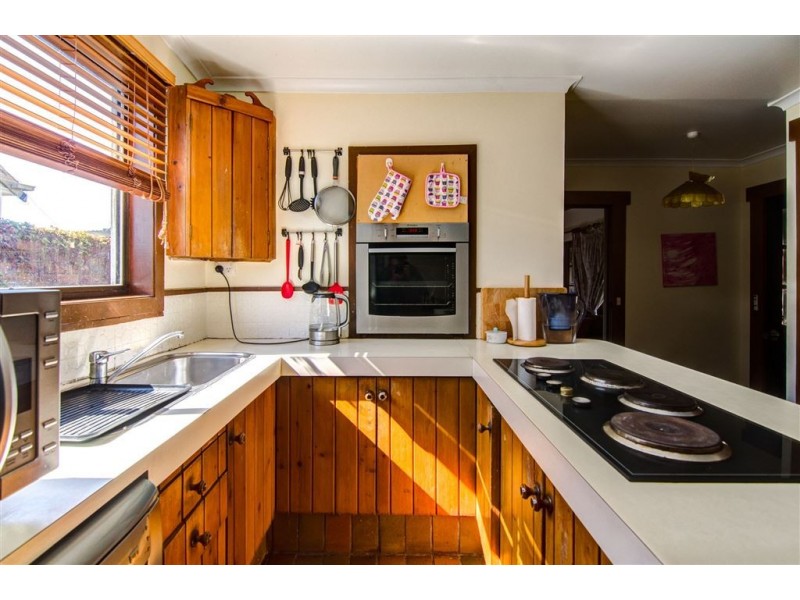 12 Lenstan Street, Norwood TAS 7250