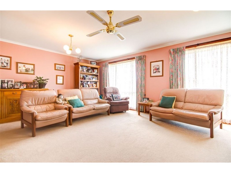 277 Peel Street West, Prospect Vale TAS 7250