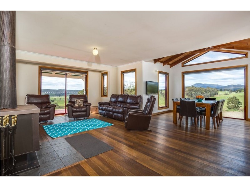 327 Rowleys Hill Road, Karoola TAS 7267