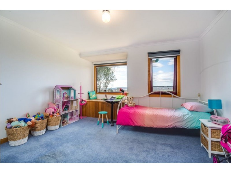 327 Rowleys Hill Road, Karoola TAS 7267