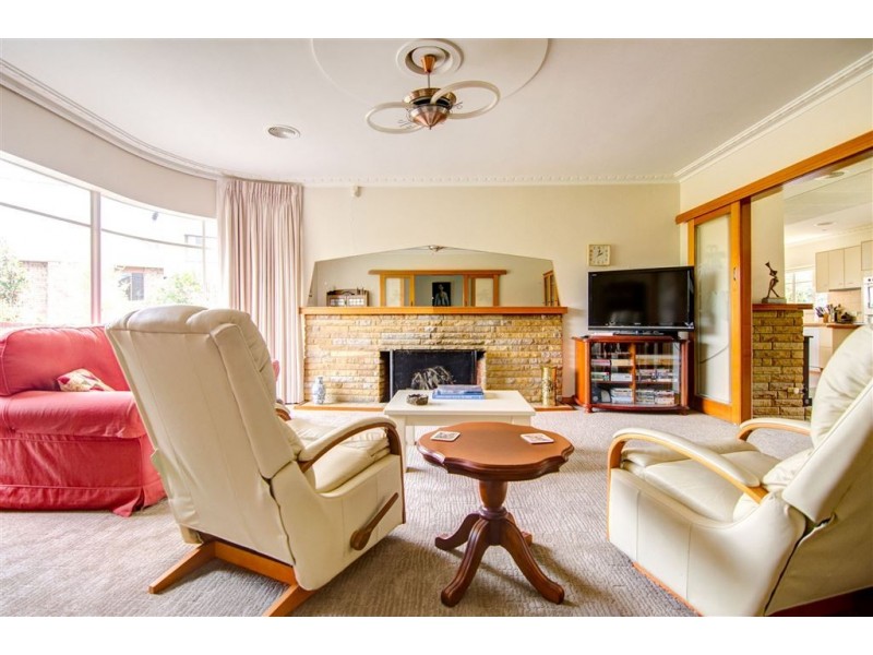 27 Freeland Crescent, Riverside TAS 7250