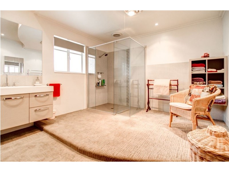 27 Freeland Crescent, Riverside TAS 7250