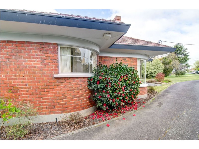 27 Freeland Crescent, Riverside TAS 7250