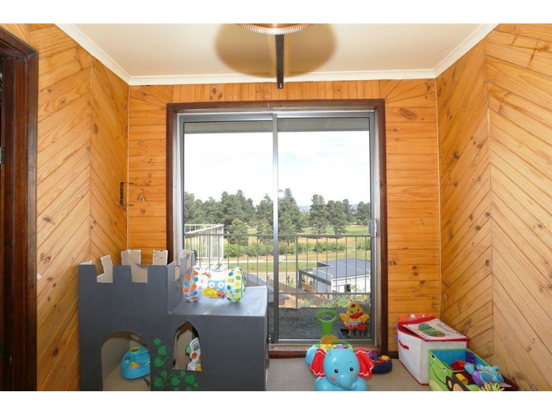 20 Crandon Crescent, Newnham TAS 7248