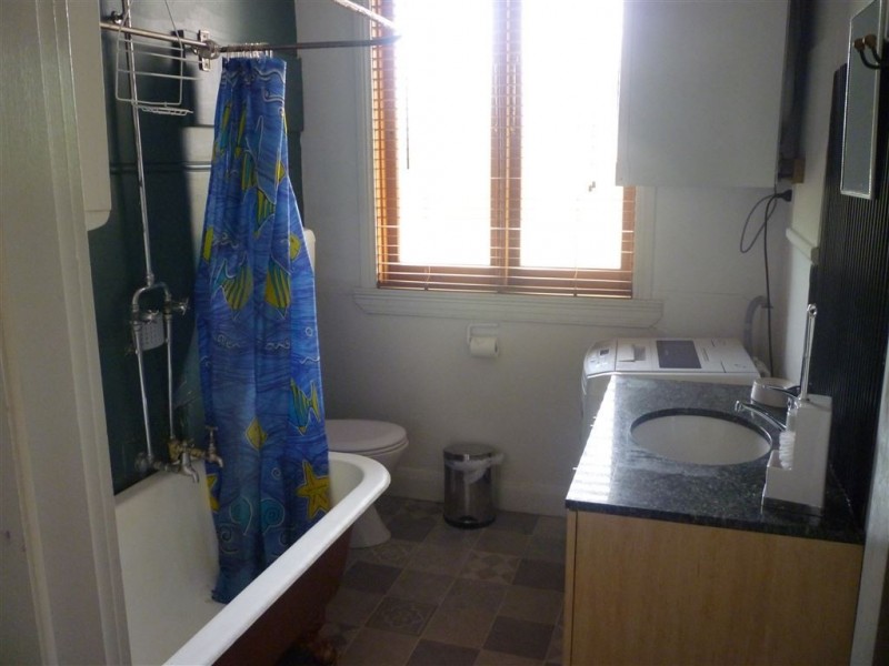 8 Rocher Street, Launceston TAS 7250