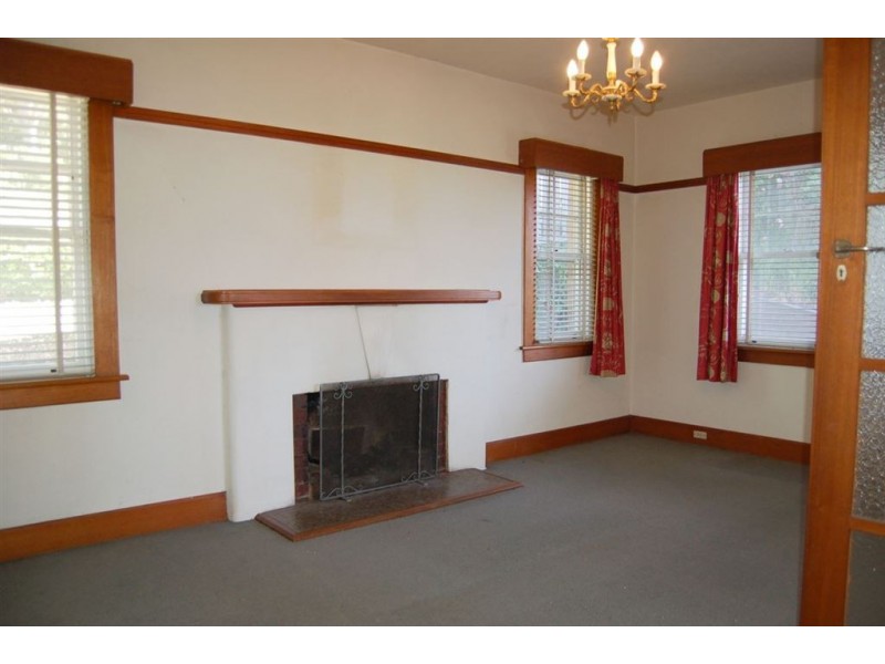 143 West Tamar Highway, Trevallyn TAS 7250