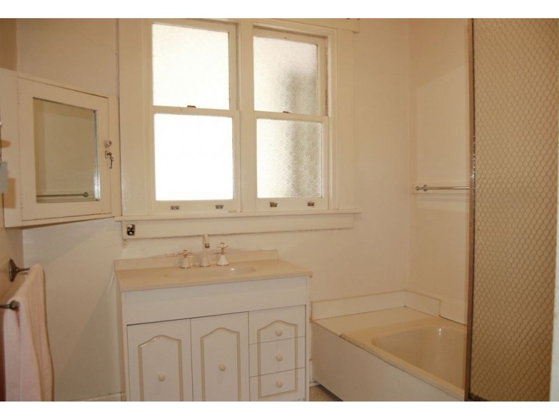 143 West Tamar Highway, Trevallyn TAS 7250