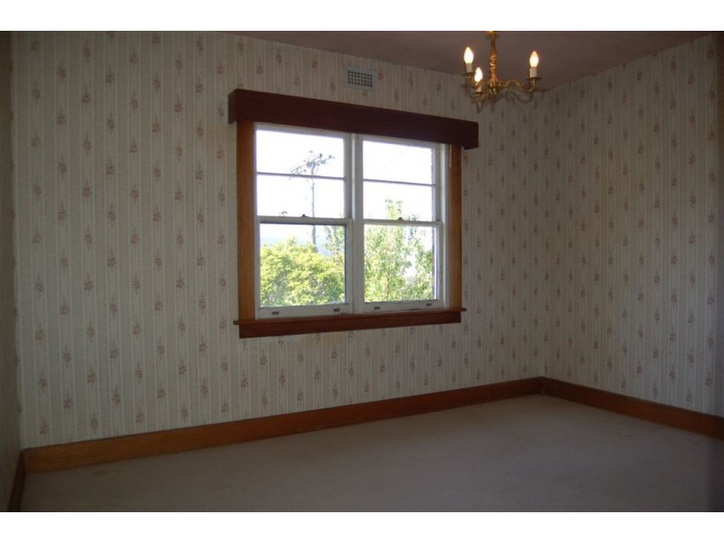 143 West Tamar Highway, Trevallyn TAS 7250