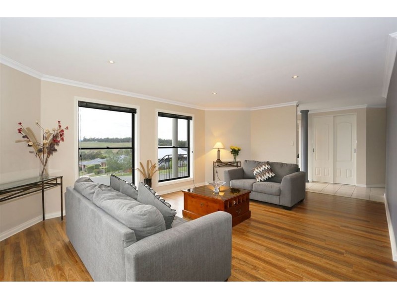 30 Piper Avenue, Youngtown TAS 7249