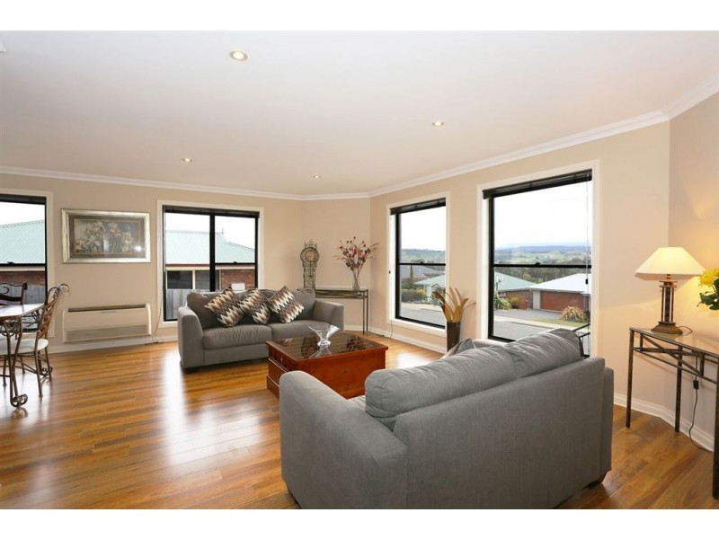 30 Piper Avenue, Youngtown TAS 7249