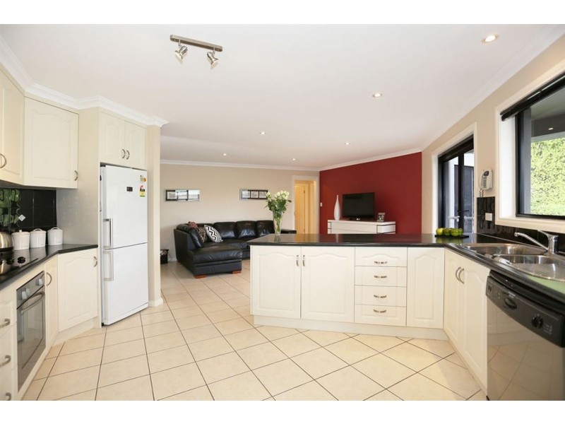 30 Piper Avenue, Youngtown TAS 7249