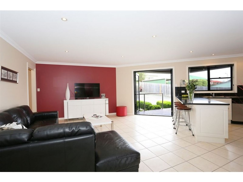 30 Piper Avenue, Youngtown TAS 7249