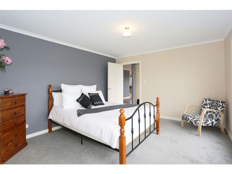 30 Piper Avenue, Youngtown TAS 7249
