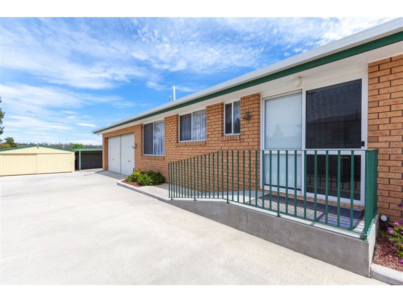 9 Stuart Ave, Prospect Vale TAS 7250