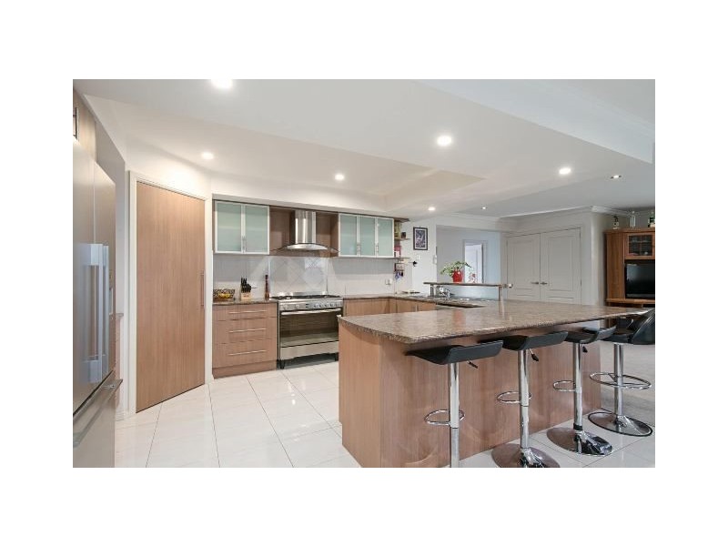 8 Adloch Place, Newnham TAS 7248