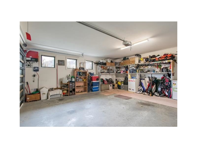 8 Adloch Place, Newnham TAS 7248
