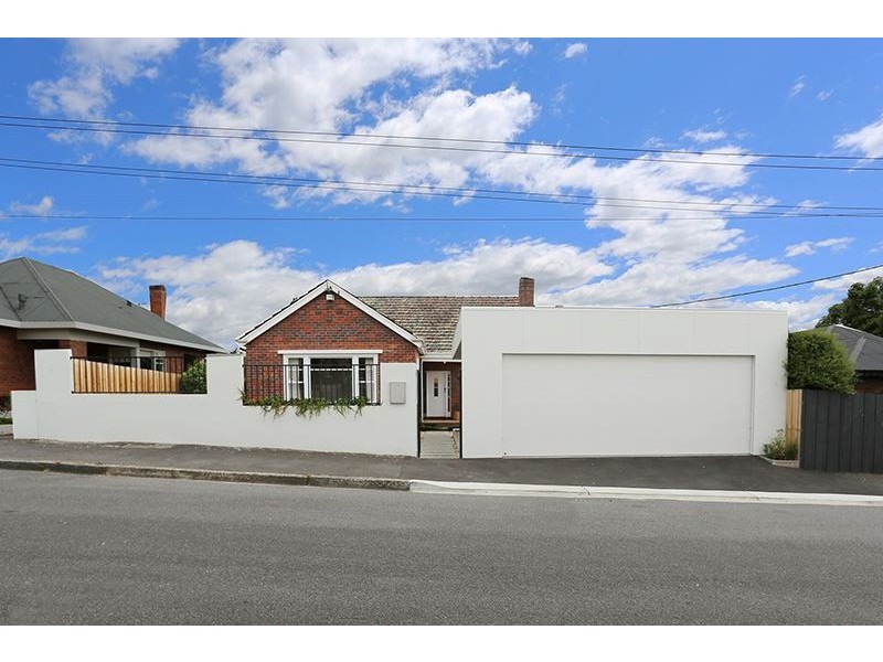 9 Riverdale Grove, Newstead TAS 7250