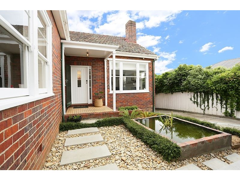 9 Riverdale Grove, Newstead TAS 7250