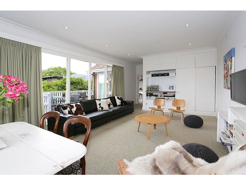 9 Riverdale Grove, Newstead TAS 7250