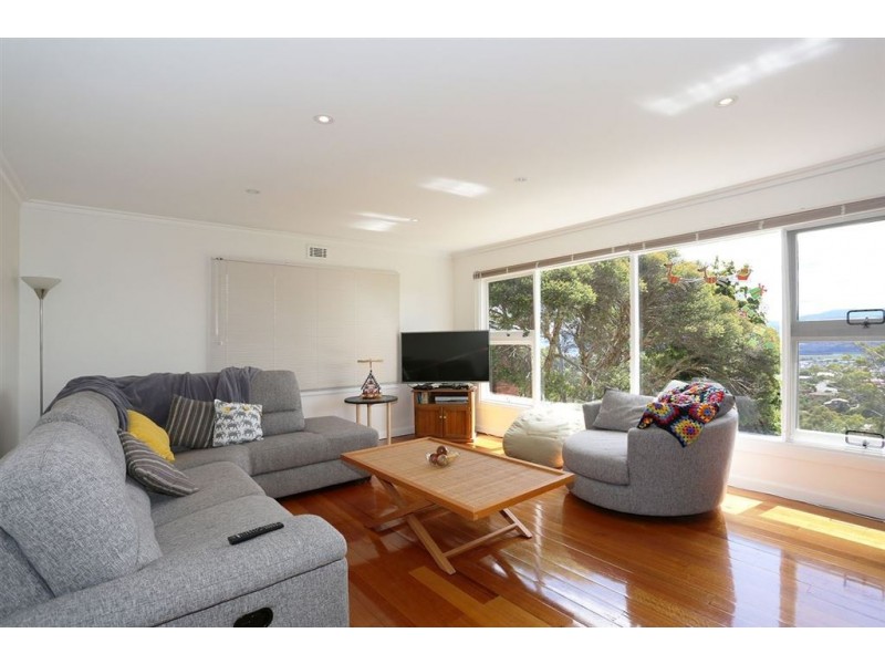 11 Wilhelmina Avenue, West Launceston TAS 7250