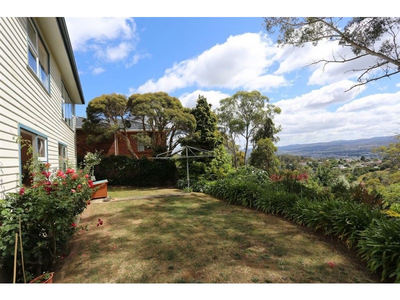11 Wilhelmina Avenue, West Launceston TAS 7250