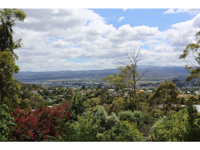 11 Wilhelmina Avenue, West Launceston TAS 7250