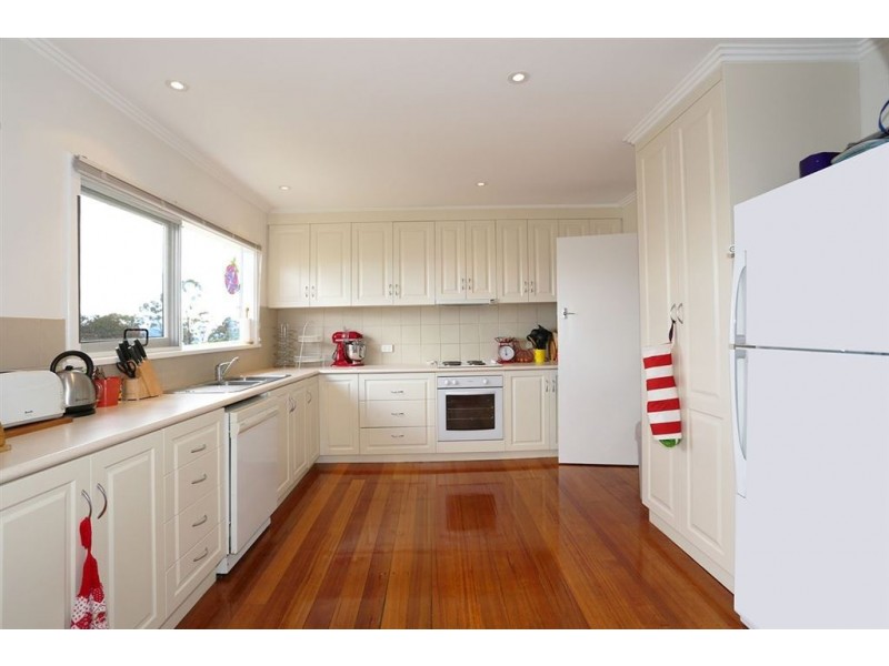 11 Wilhelmina Avenue, West Launceston TAS 7250