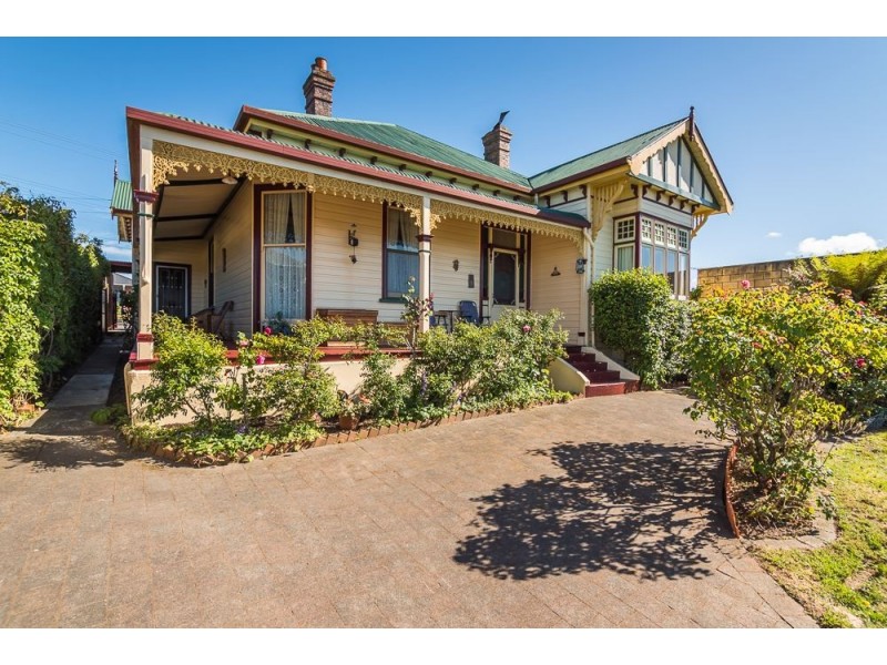 33 Button Street, Mowbray TAS 7248