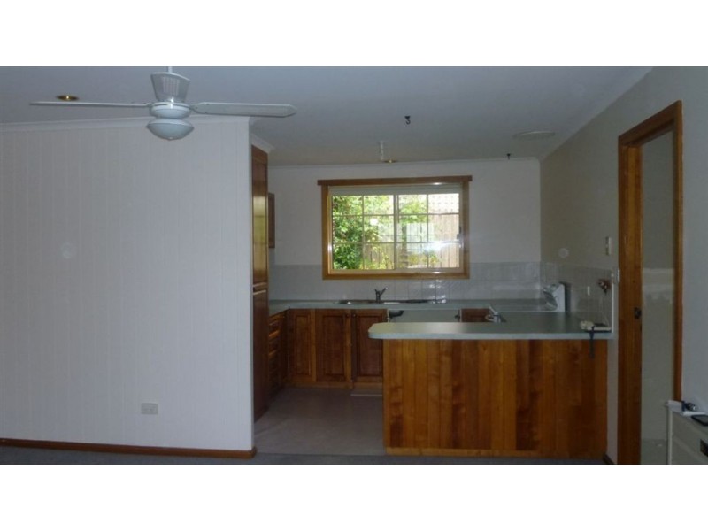 2/6 Lila Drive, Prospect TAS 7250