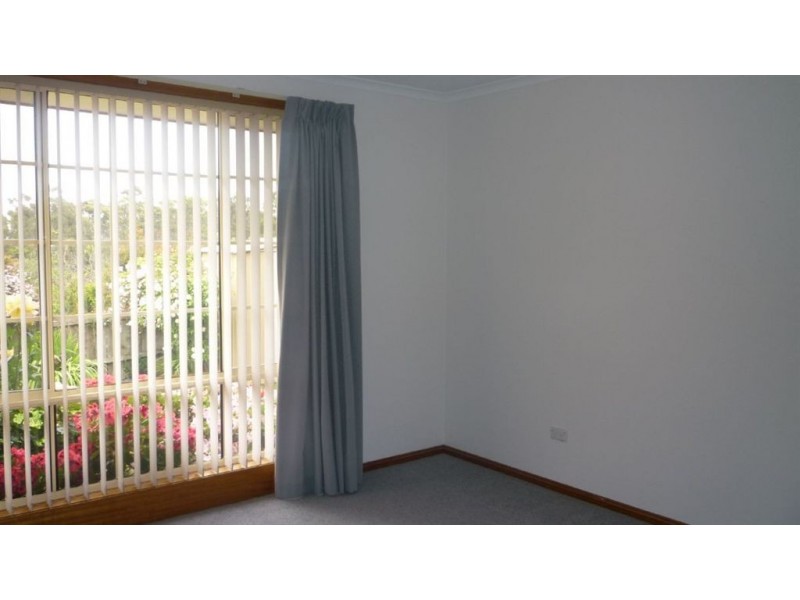 2/6 Lila Drive, Prospect TAS 7250