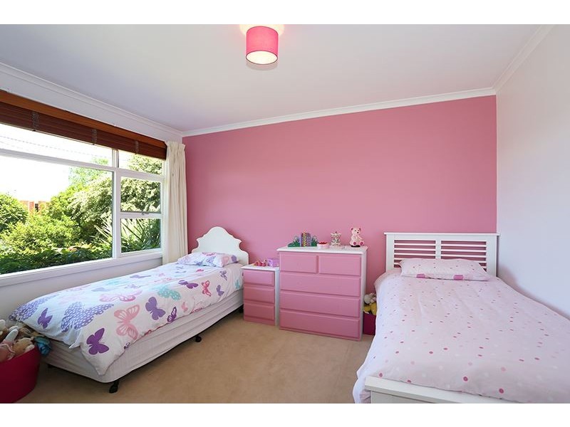 18 Procter Street, Newnham TAS 7248