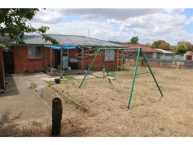 6 Currie Place, Ravenswood TAS 7250