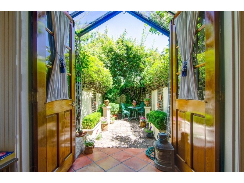 2 St Georges Square, East Launceston TAS 7250