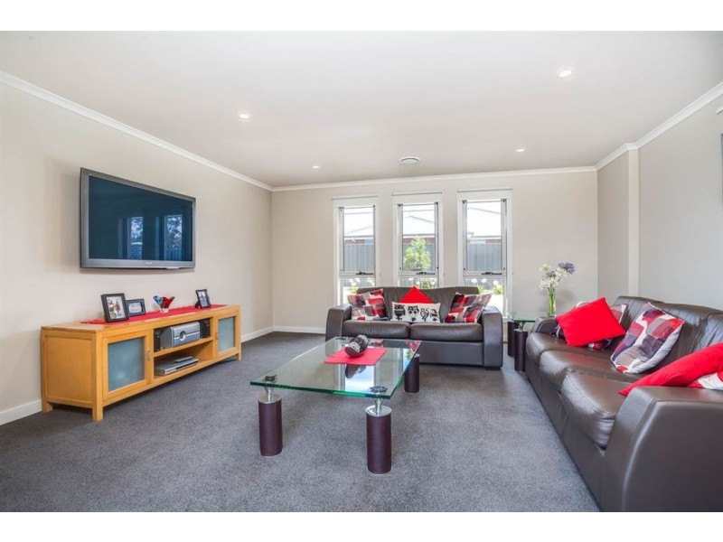 1 Lakeside Drive, Kings Meadows TAS 7249