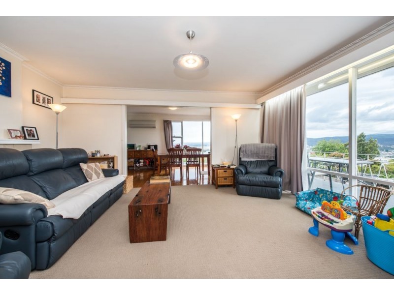 41 Delamere Crescent, Trevallyn TAS 7250