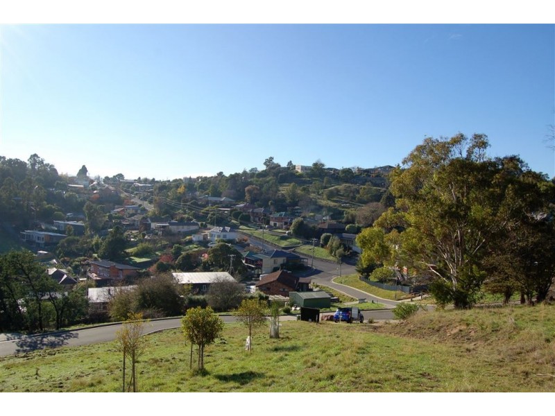 13 Basin View Drive, West Launceston TAS 7250