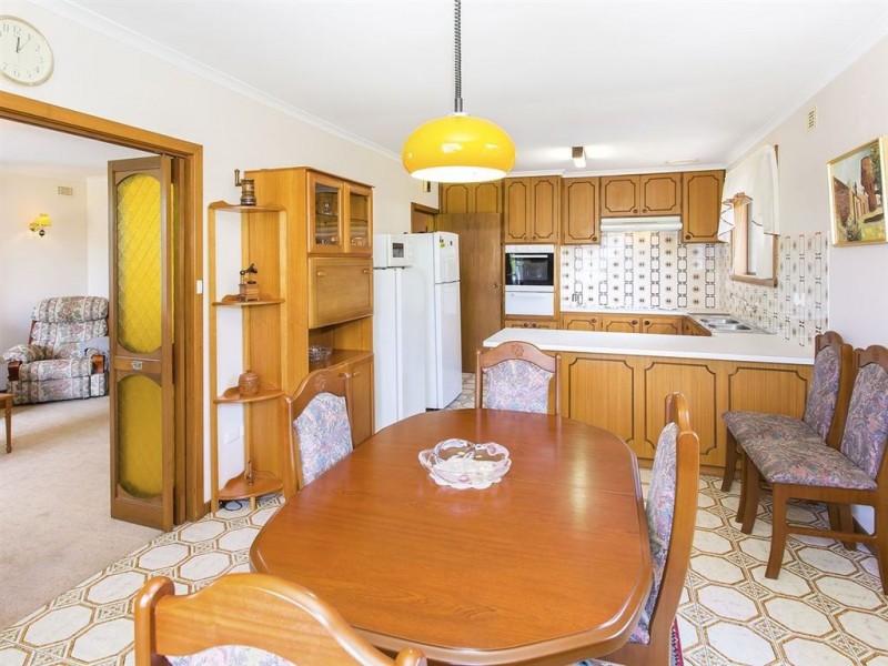 8 Bimbimbi Avenue, Prospect Vale TAS 7250