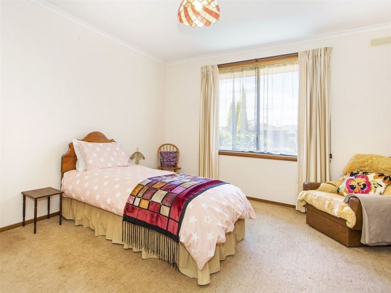 8 Bimbimbi Avenue, Prospect Vale TAS 7250