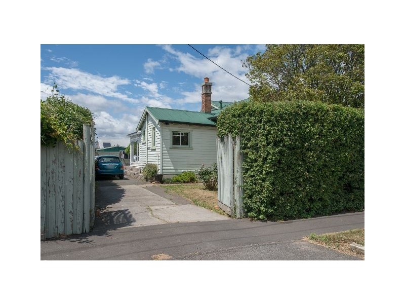 100 Forster Street, Invermay TAS 7248