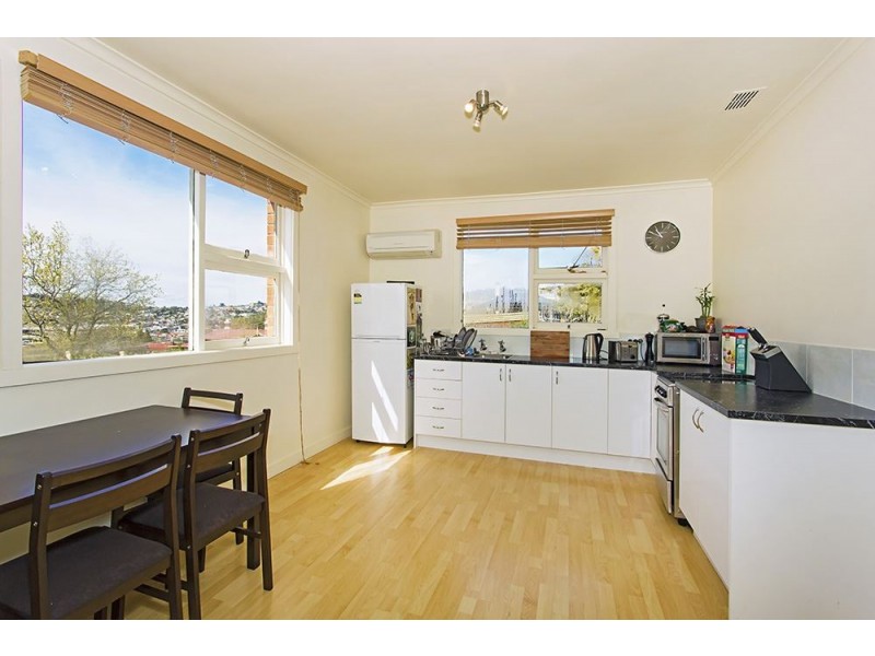 4/9a Hillside Crescent, West Launceston TAS 7250