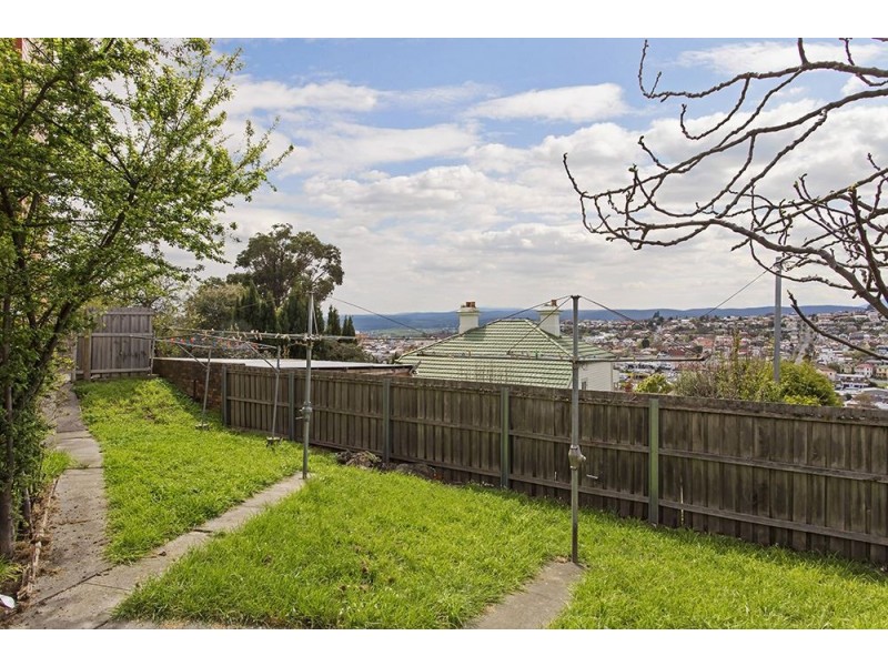 4/9a Hillside Crescent, West Launceston TAS 7250