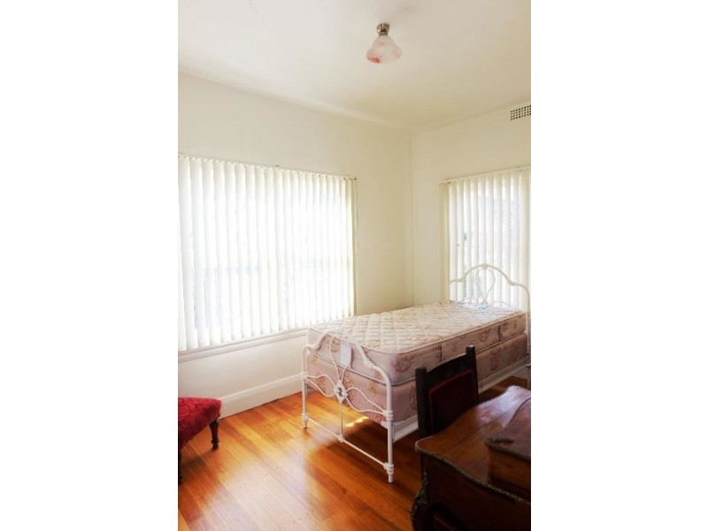 77 Guy Street, Kings Meadows TAS 7249