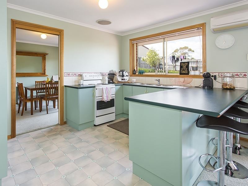 16 Luke Court, Summerhill TAS 7250
