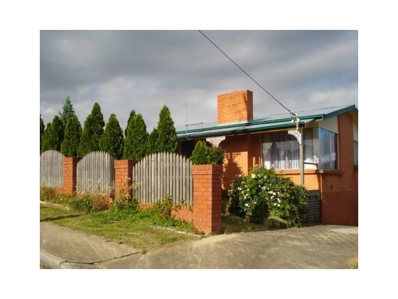 50 Crandon Crescent, Newnham TAS 7248