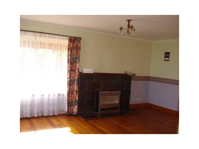 50 Crandon Crescent, Newnham TAS 7248