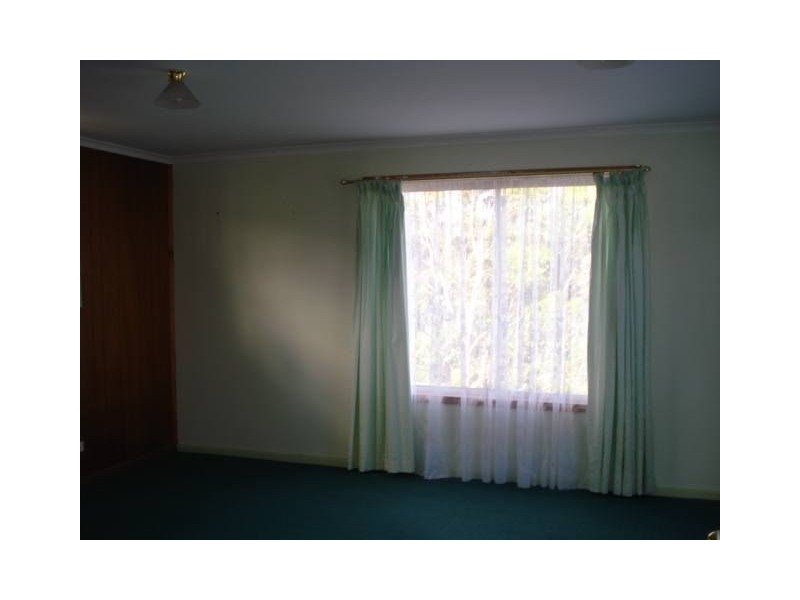 50 Crandon Crescent, Newnham TAS 7248