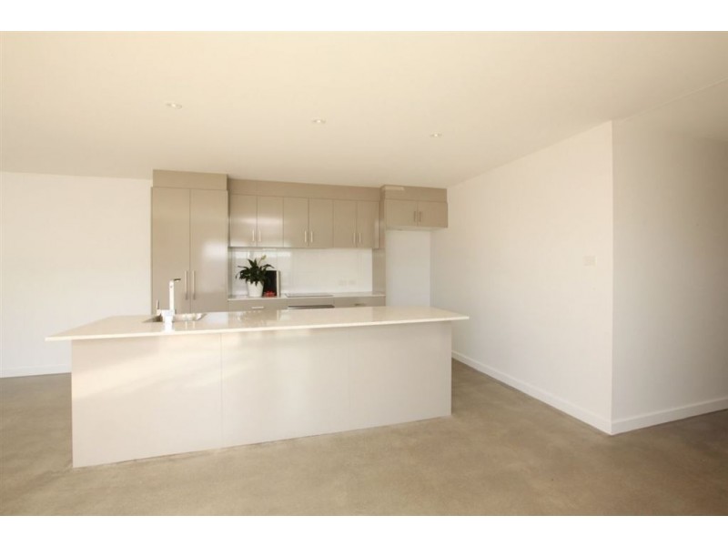 2/11 Eldonhurst Drive, Newstead TAS 7250