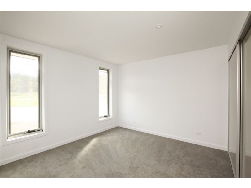 2/11 Eldonhurst Drive, Newstead TAS 7250