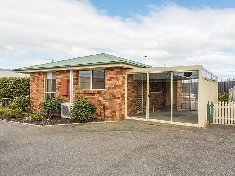 2/8 Jardine Crescent, Prospect Vale TAS 7250
